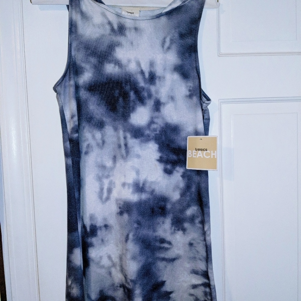 Tresics TyeDye Beach Cover Up